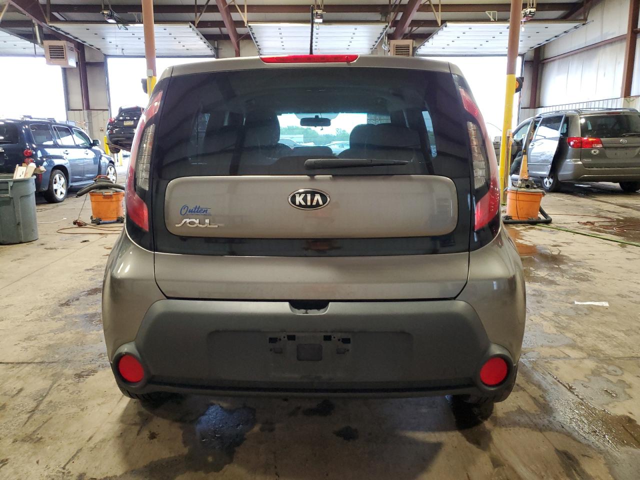 KNDJN2A24G7385842 2016 Kia Soul