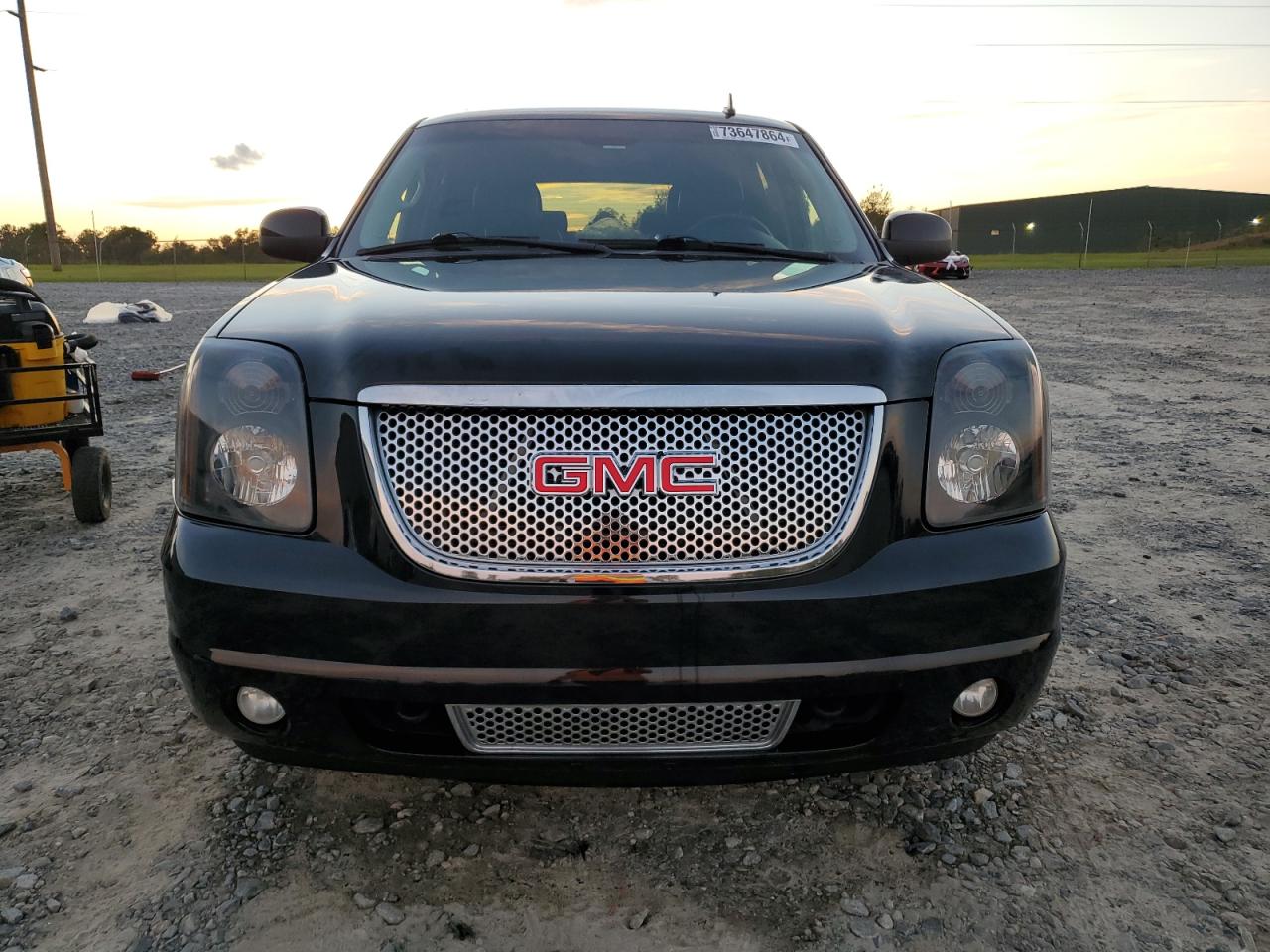2011 GMC Yukon - Image 5