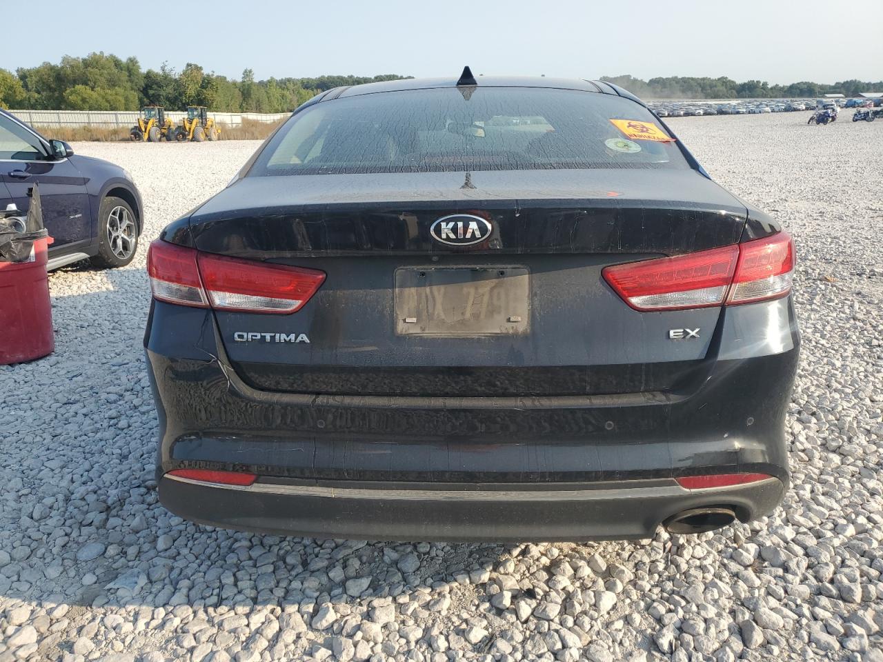 5XXGU4L3XGG081517 2016 Kia Optima Ex