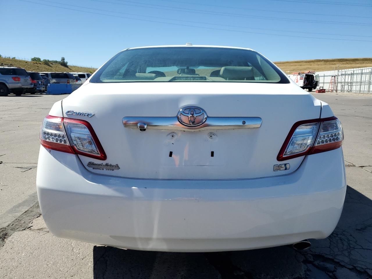 2010 Toyota Camry Hybrid VIN: 4T1BB3EK7AU118812 Lot: 71794784