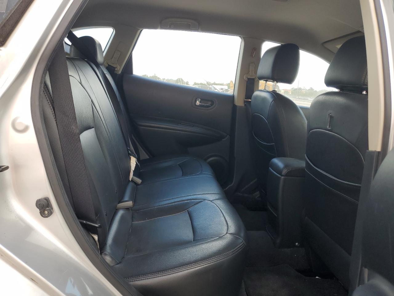 2009 Nissan Rogue S VIN: JN8AS58VX9W166374 Lot: 72842914