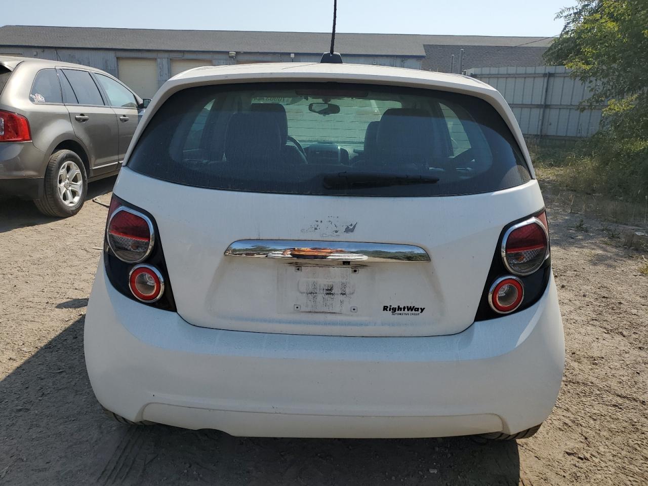 2015 Chevrolet Sonic - Image 6
