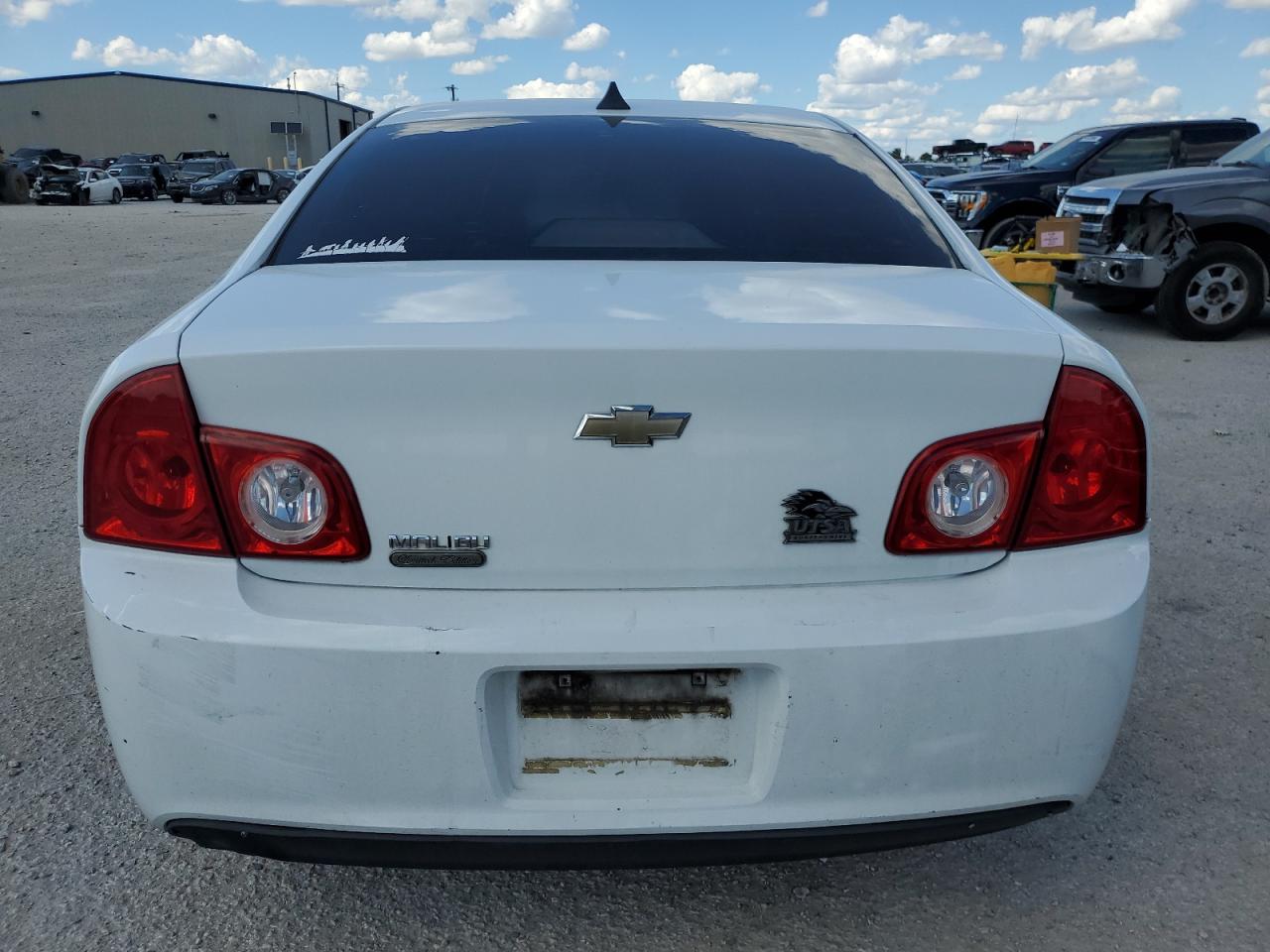 2012 Chevrolet Malibu - Image 6