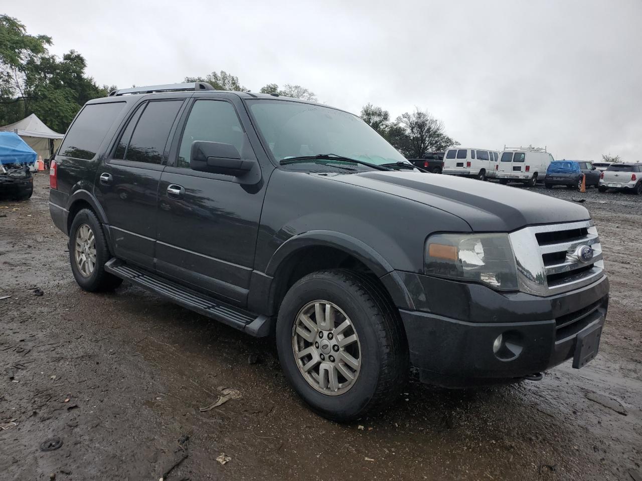 2013 Ford Expedition - Image 4