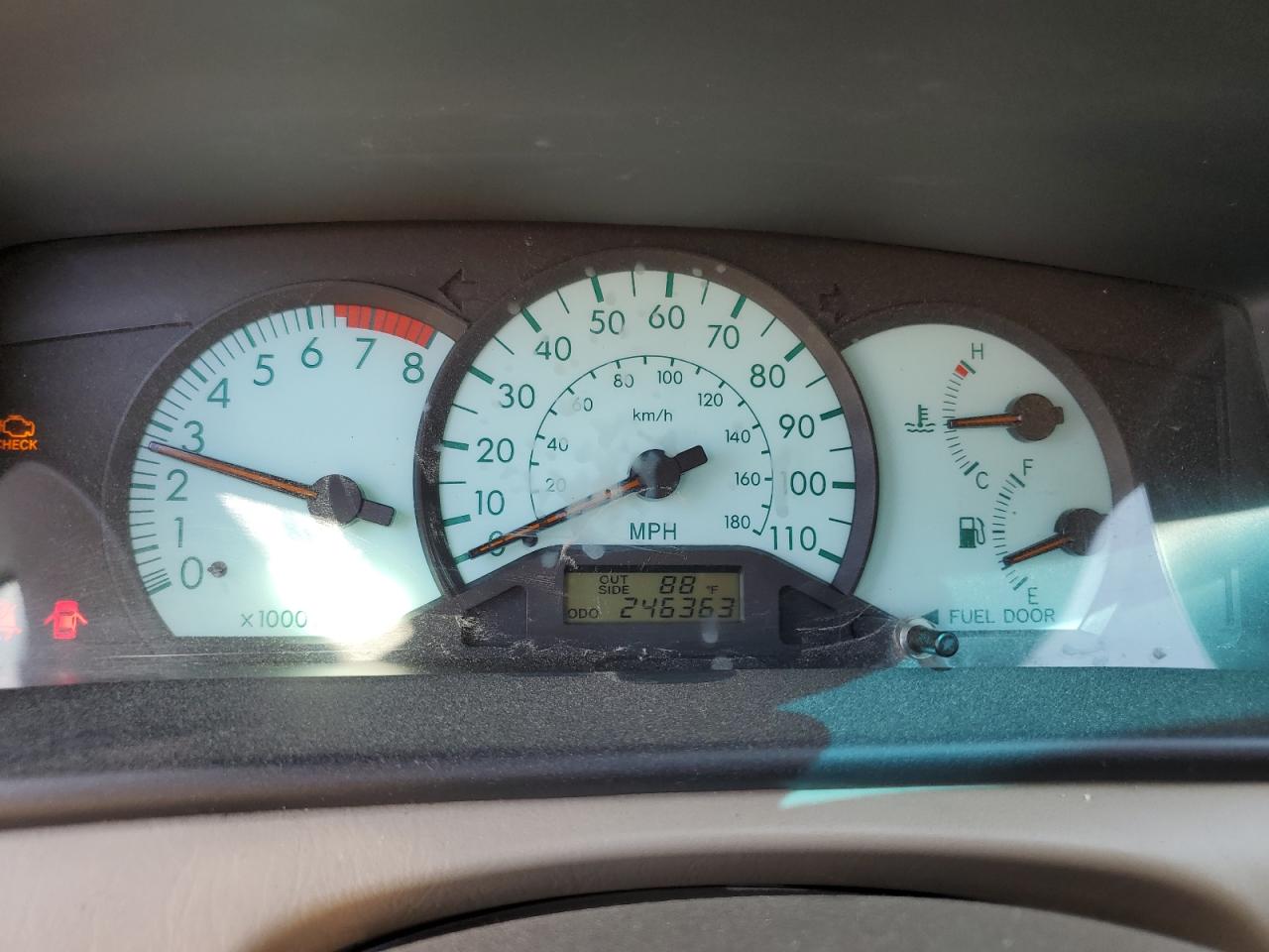 2003 Toyota Corolla - Image 9