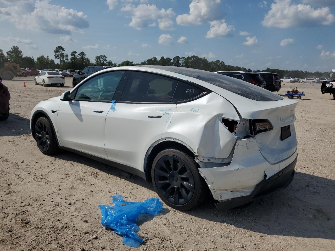 5YJYGDEE2MF229491 2021 TESLA MODEL Y - Image 2