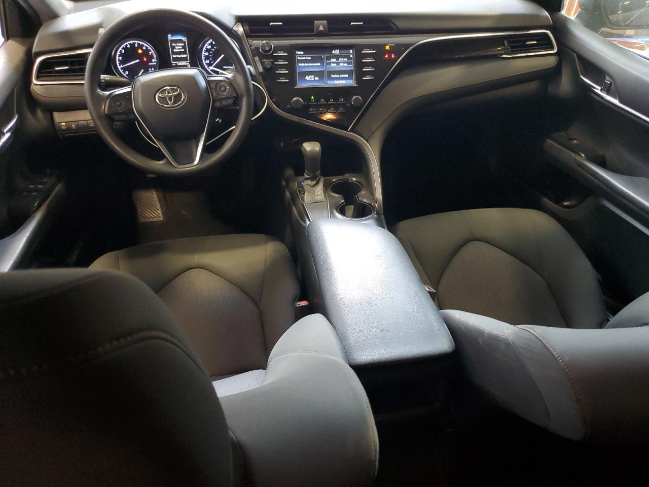 JTNB11HK8J3010515 2018 Toyota Camry L