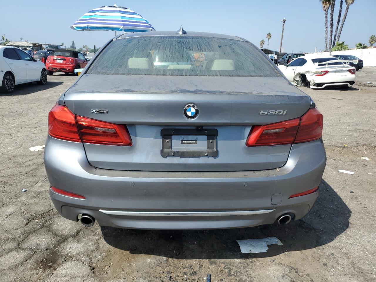 WBAJA7C3XHWA70582 2017 BMW 530 Xi