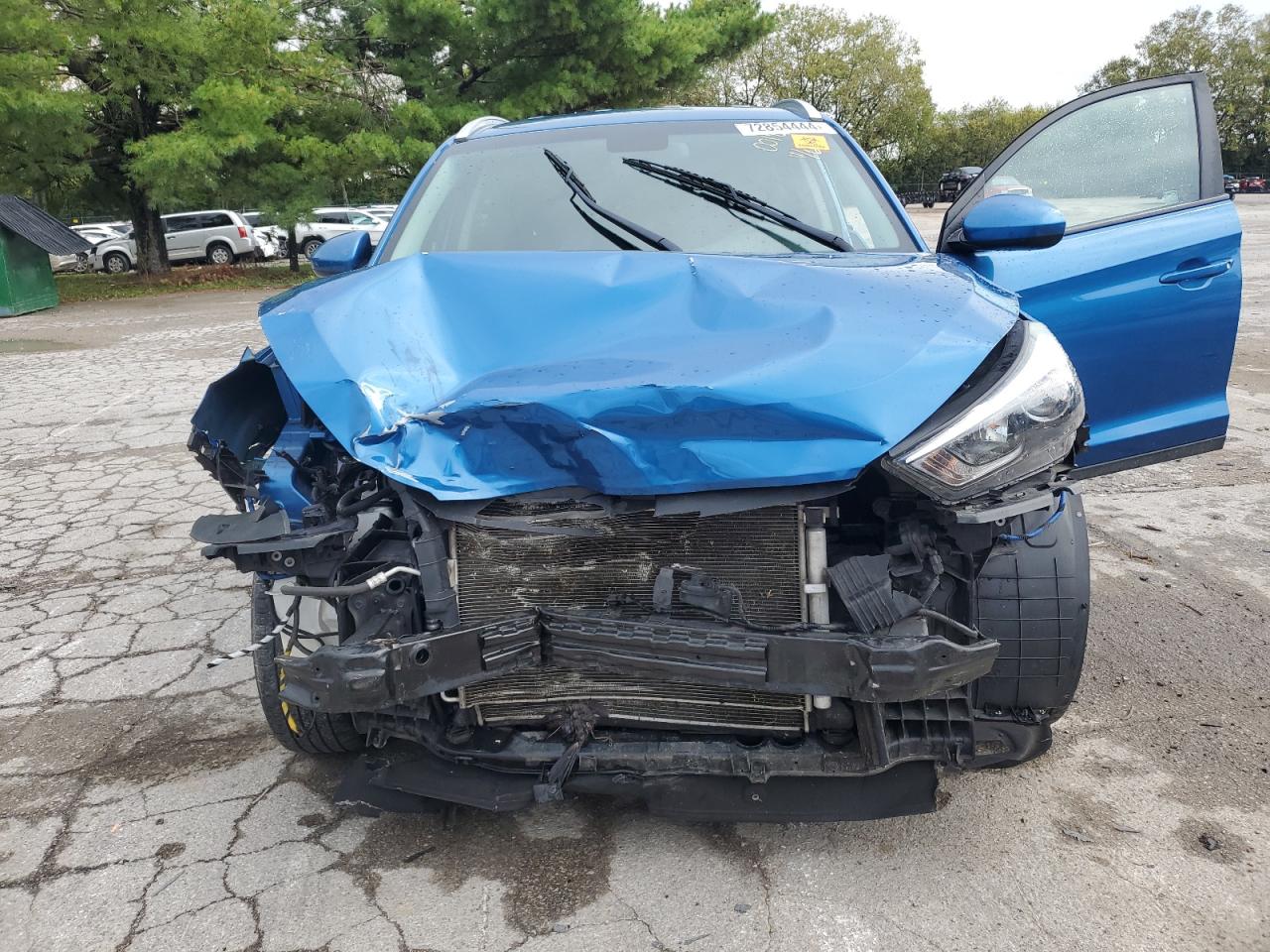 KM8J3CA41JU800018 2018 Hyundai Tucson Sel