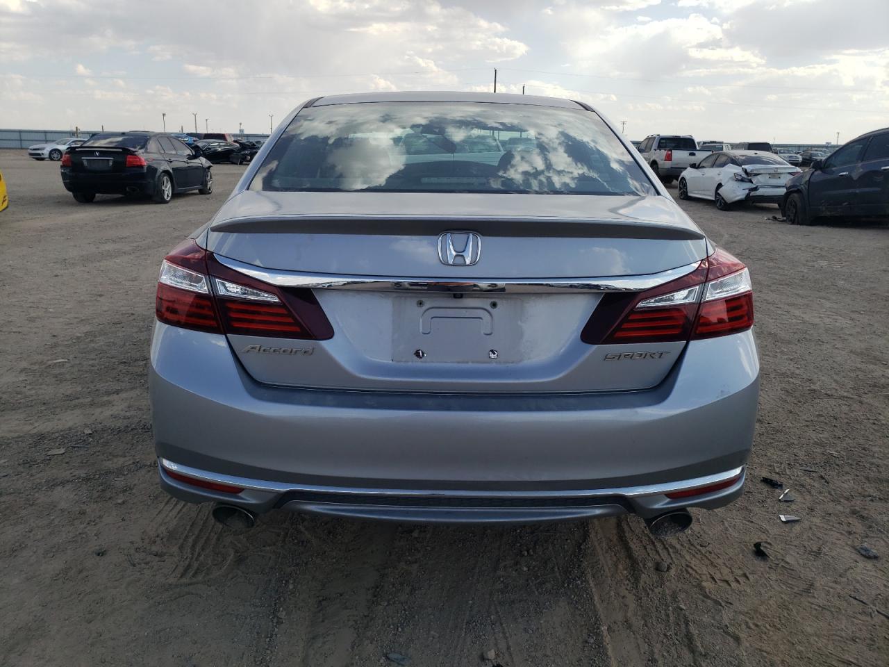 2017 Honda Accord Sport VIN: 1HGCR2F58HA282333 Lot: 71530814