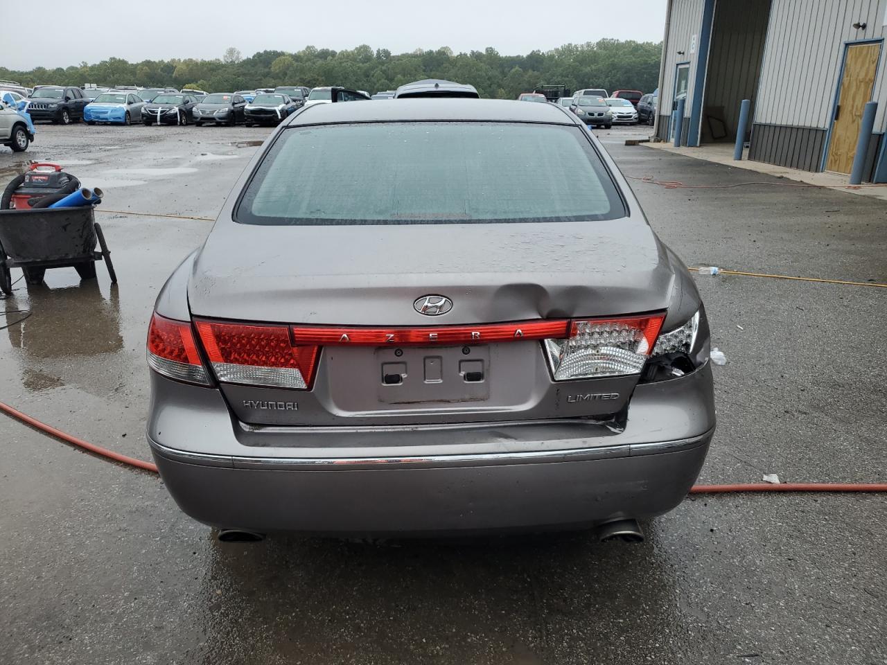 KMHFC46F86A115996 2006 Hyundai Azera Se