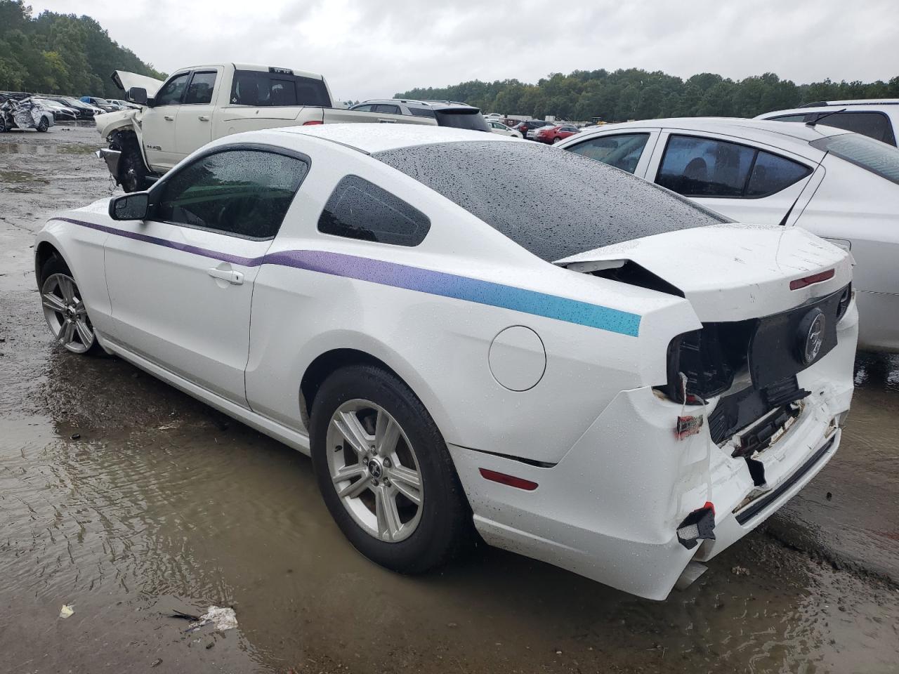 2014 Ford Mustang - Image 2