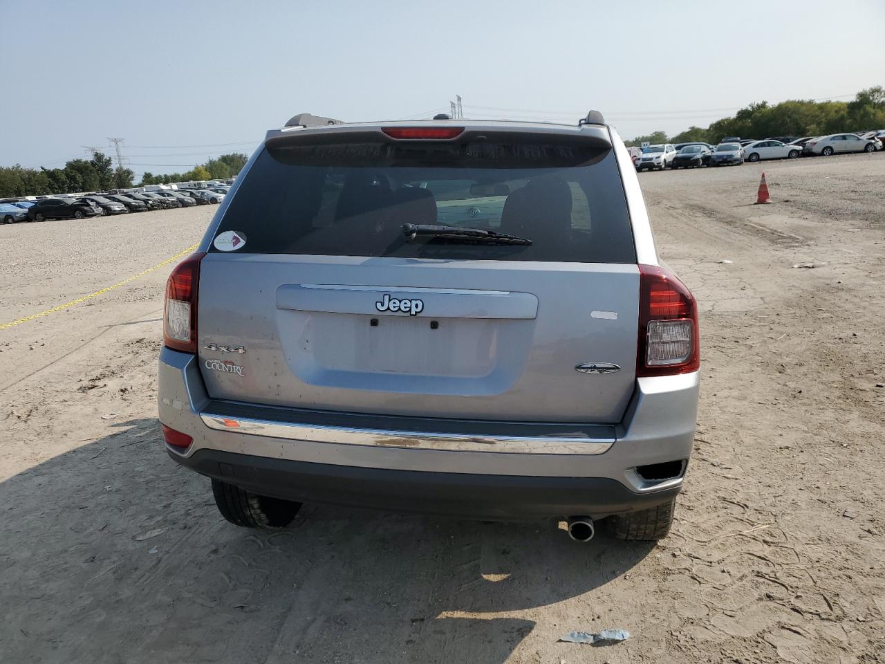 1C4NJDEBXGD798515 2016 Jeep Compass Latitude