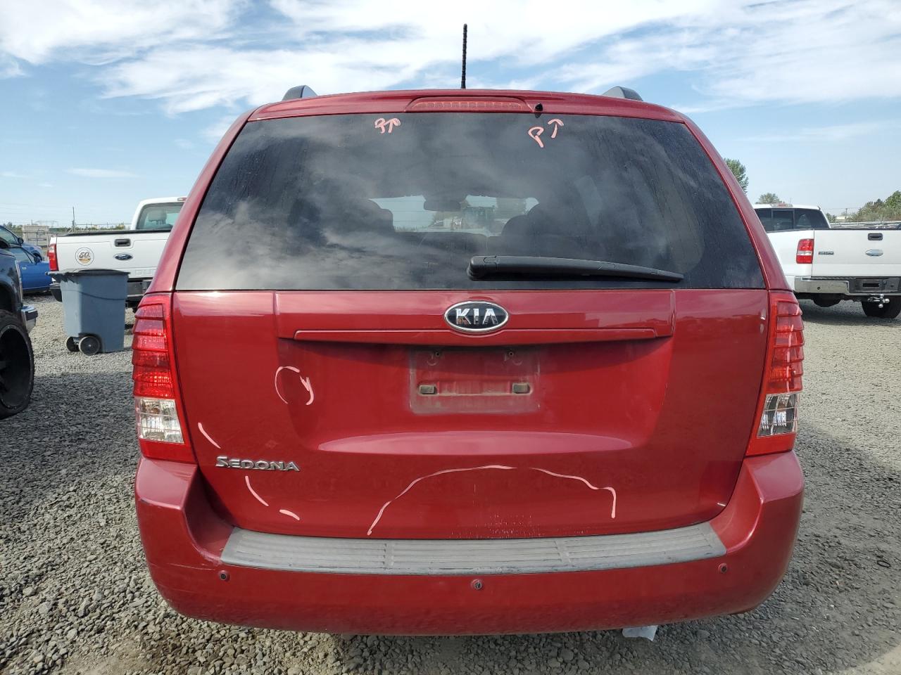 KNDMG4C72B6369858 2011 Kia Sedona Lx