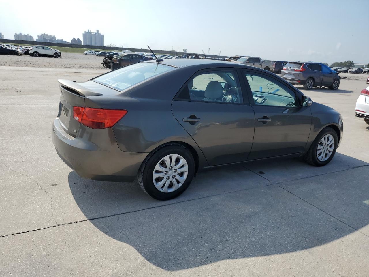 2010 Kia Forte - Image 3