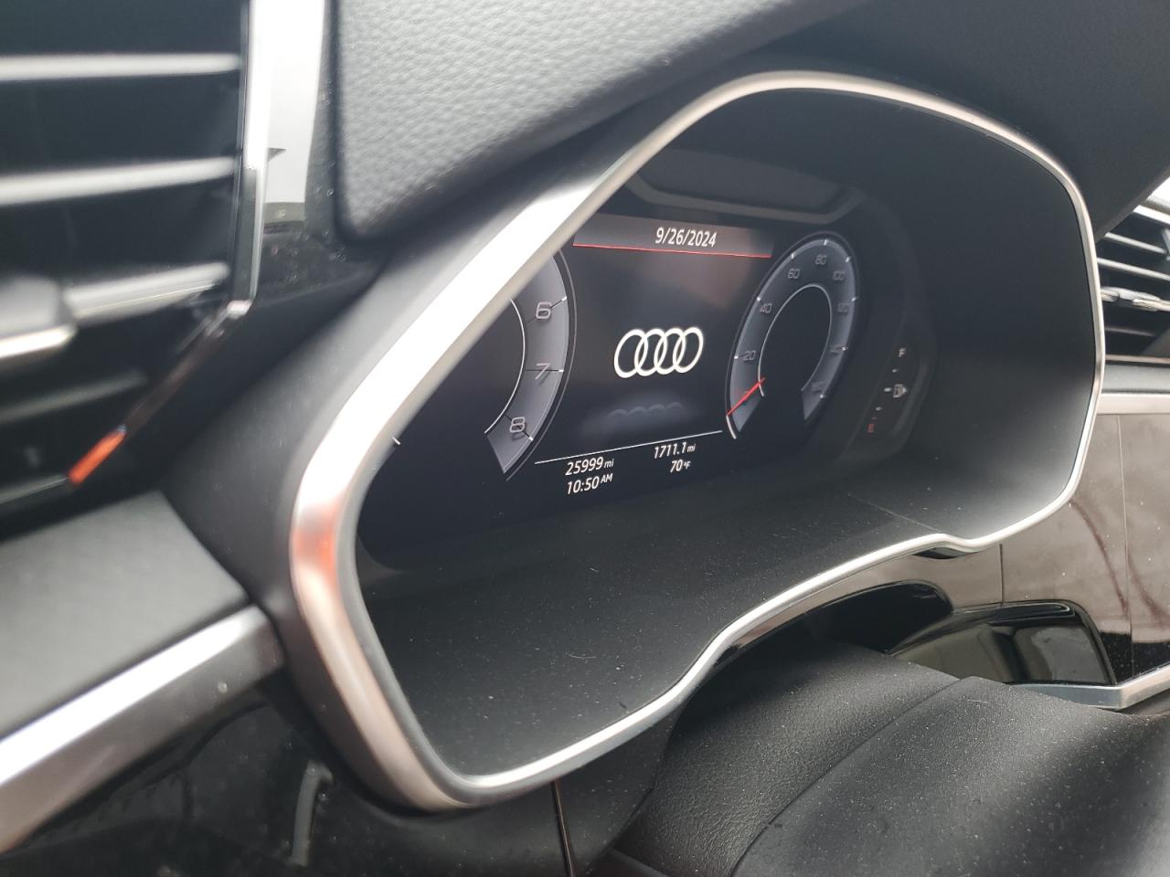 WA1FECF36L1113121 2020 Audi Q3 Prestige S-Line