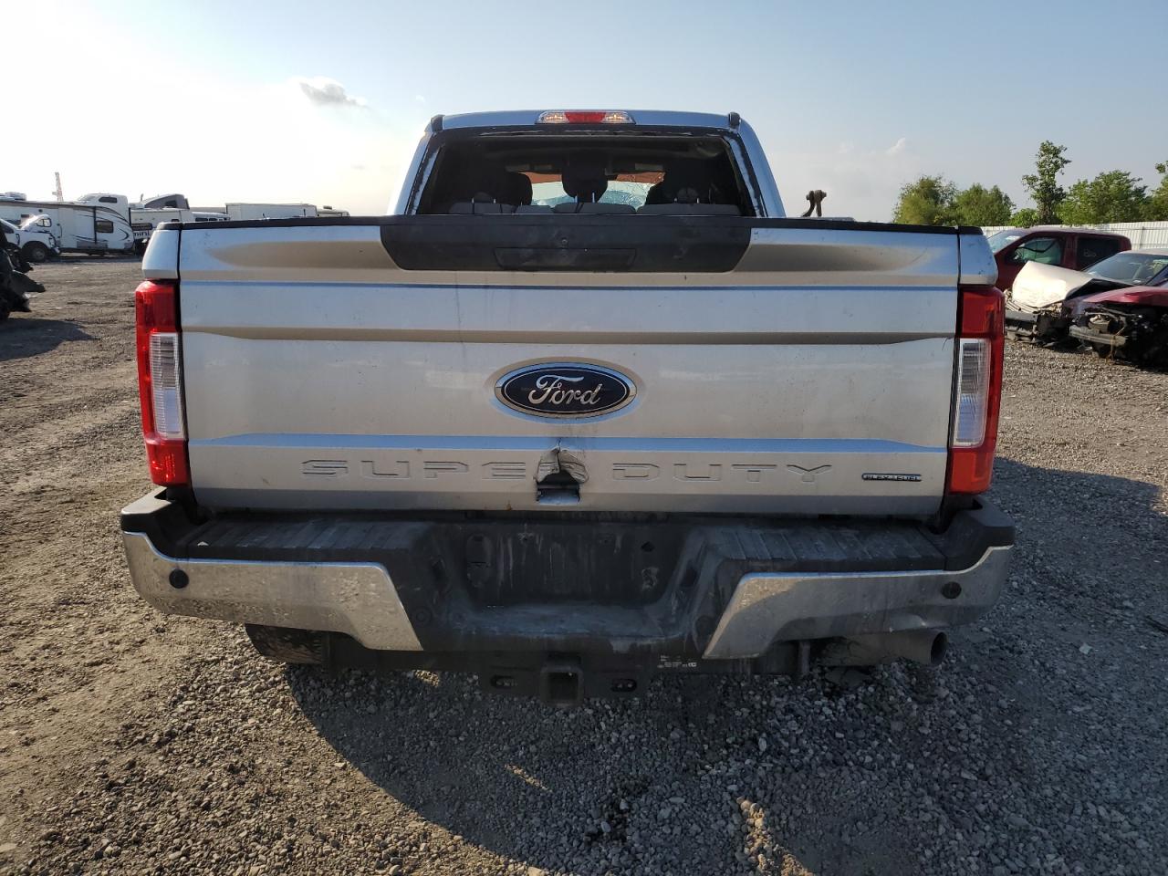 2017 Ford F250 Super Duty VIN: 1FT7W2A65HEF27042 Lot: 71758324