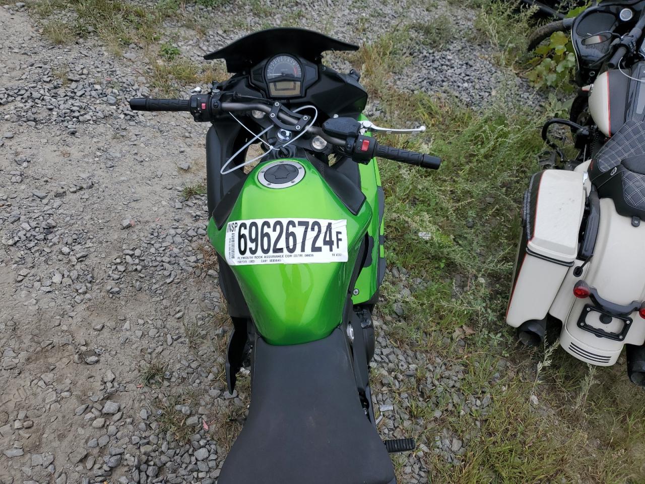 JKAEXEE16CDA05133 2012 Kawasaki Ex650 Ec