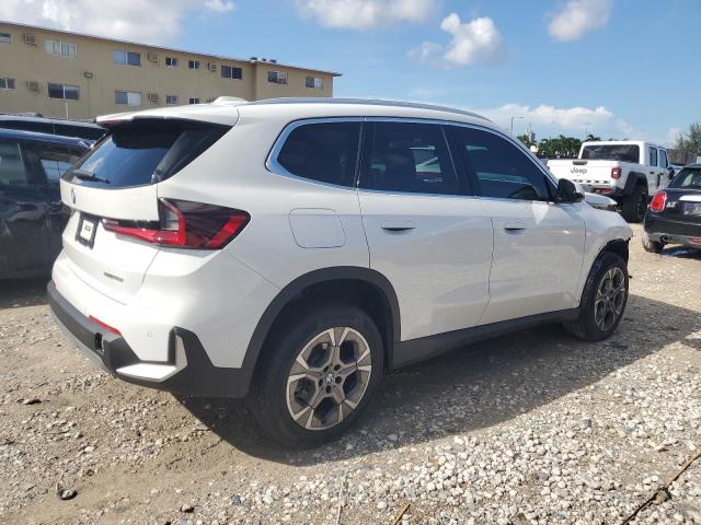 WBX73EF05P5W18778 BMW X1 XDRIVE2 3