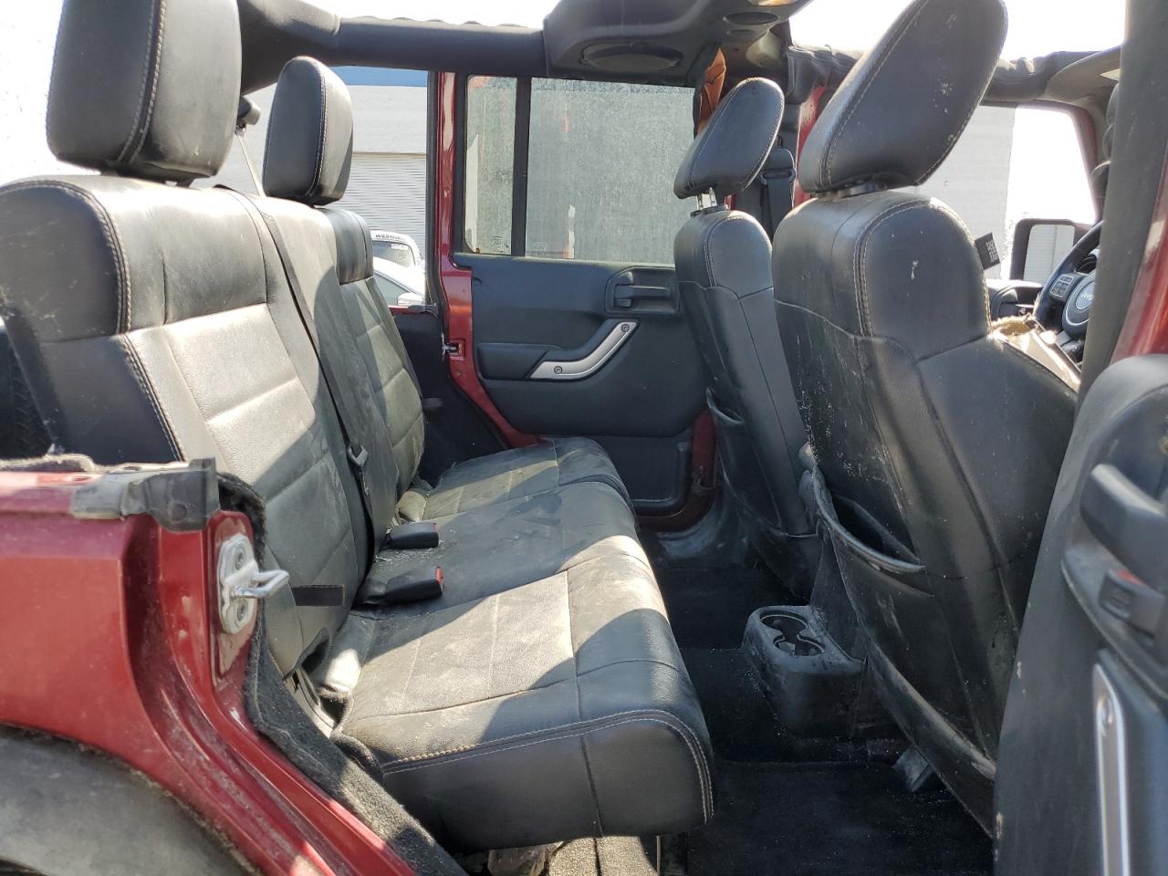 2012 Jeep Wrangler - Image 10
