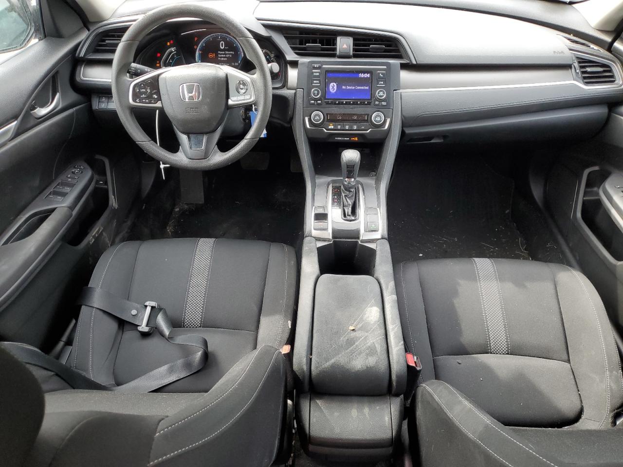 19XFC2F66KE000667 2019 Honda Civic Lx