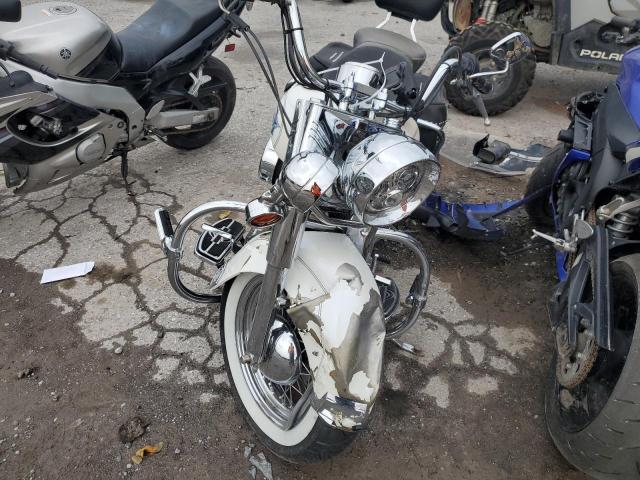 2004 HARLEY-DAVIDSON FLSTC 