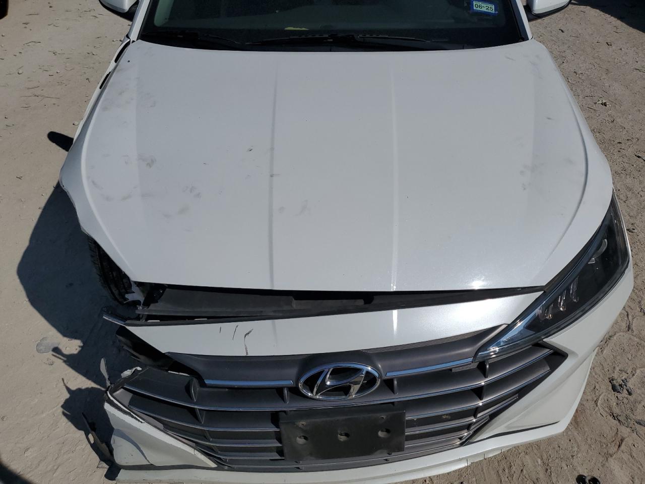 2020 Hyundai Elantra Se VIN: 5NPD74LF9LH591263 Lot: 71638804