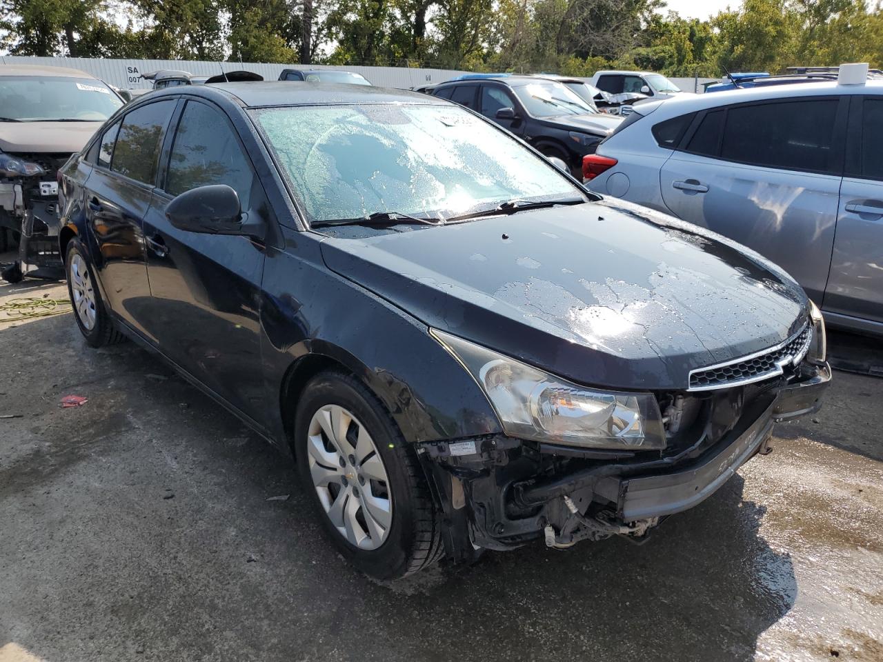 2013 Chevrolet Cruze - Image 4