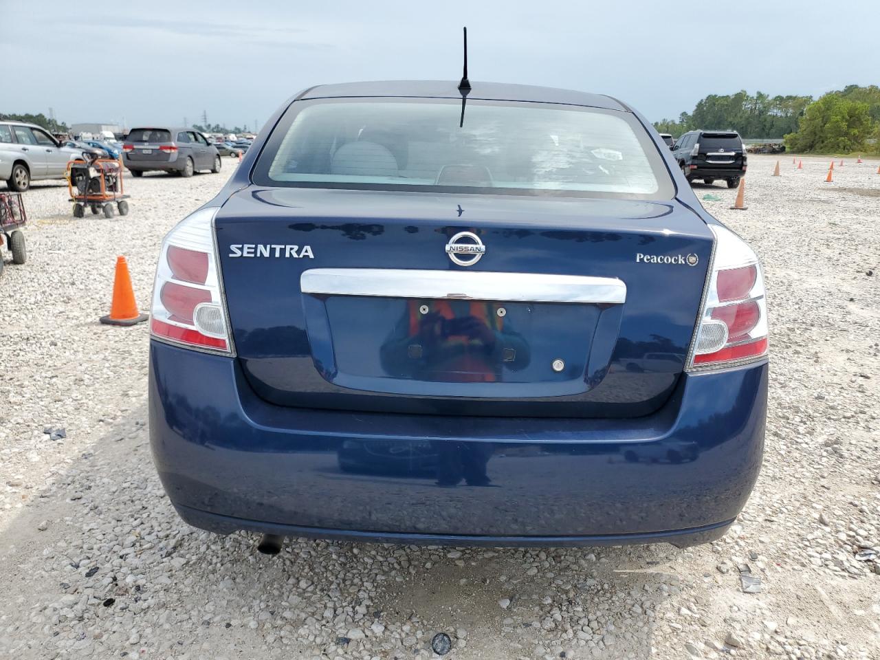 2010 Nissan Sentra 2.0 VIN: 3N1AB6AP8AL655592 Lot: 70047214