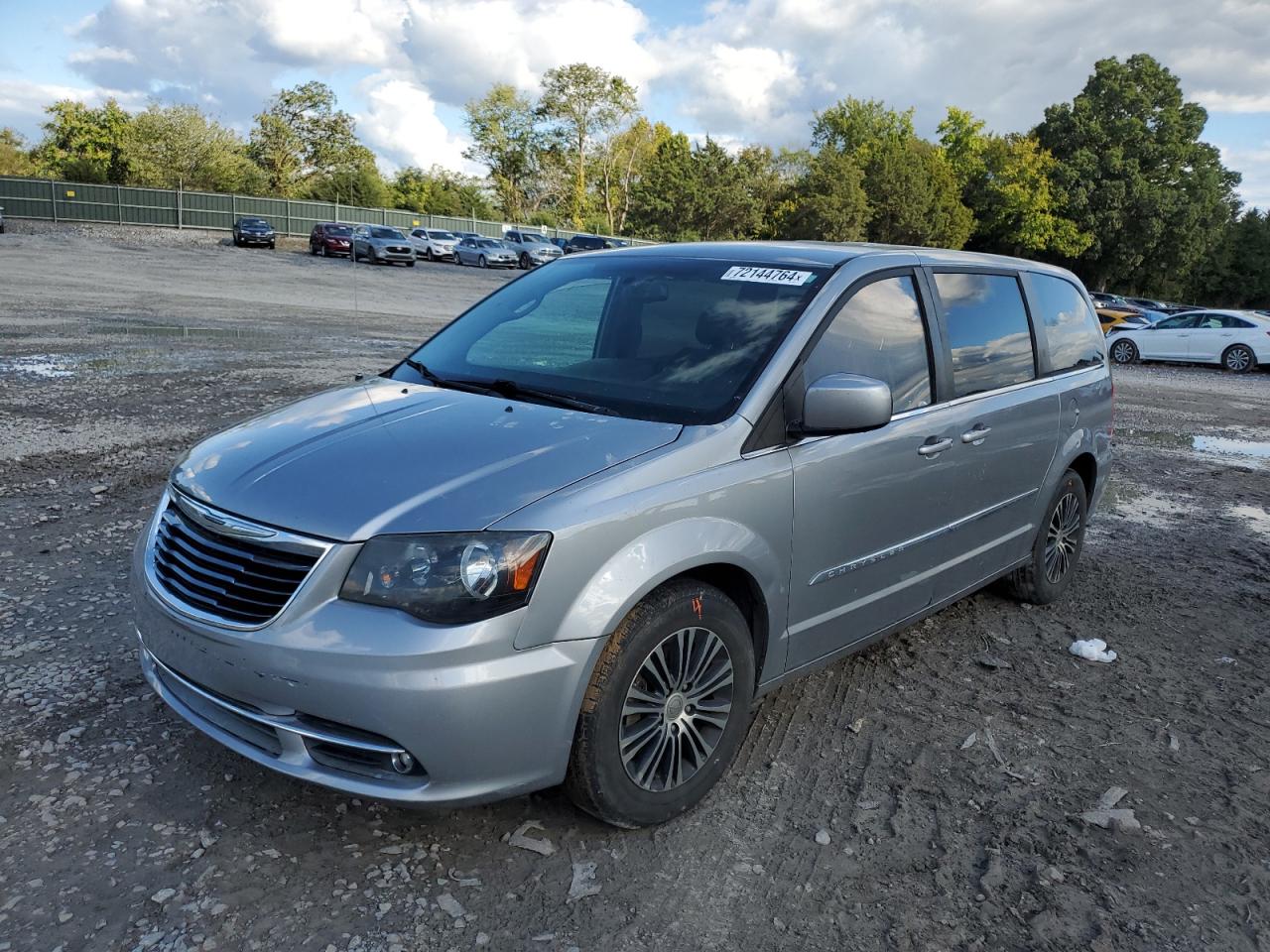 2C4RC1HG3ER132706 2014 Chrysler Town & Country S