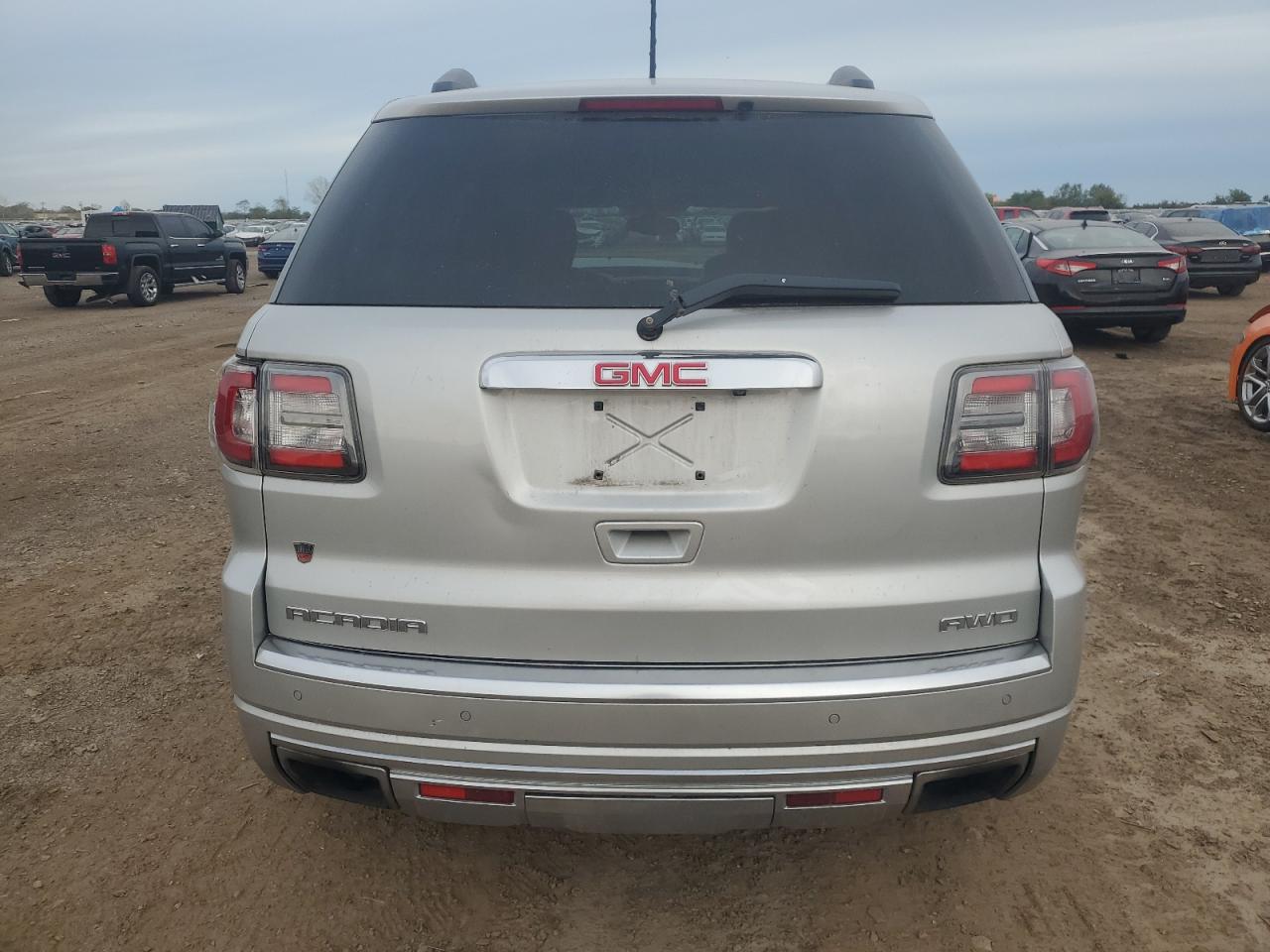 2013 GMC Acadia Denali VIN: 1GKKVTKD9DJ210144 Lot: 73055874