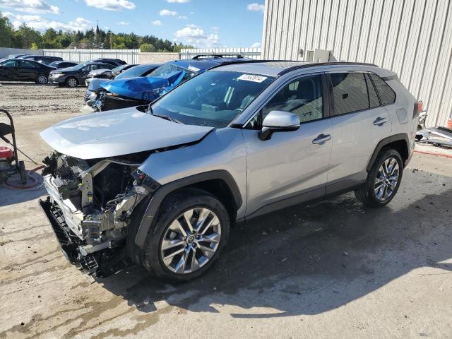  TOYOTA RAV4 2019 Srebrny