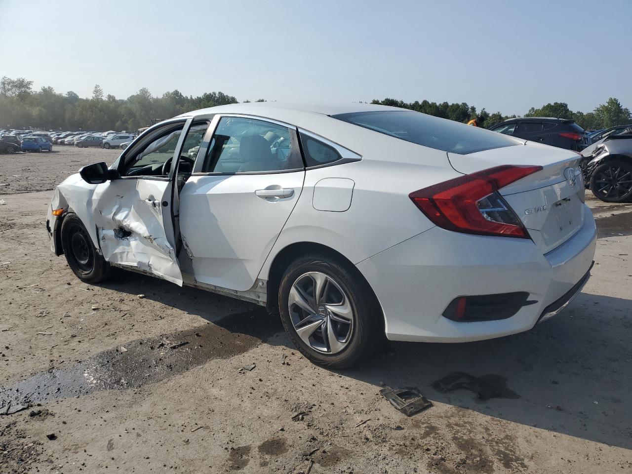 2HGFC2F67KH563541 2019 Honda Civic Lx