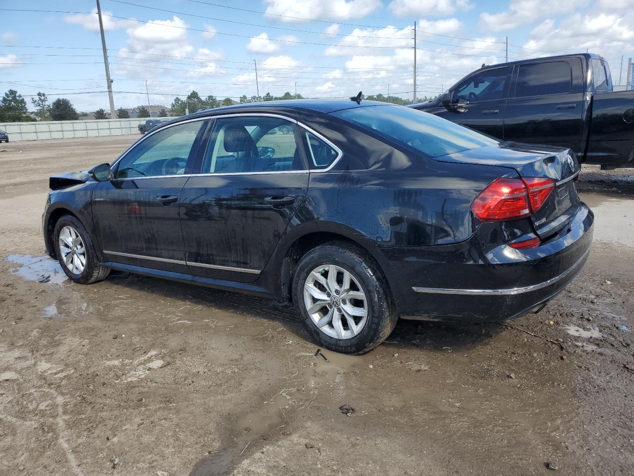 1VWAT7A37GC009572 2016 VOLKSWAGEN PASSAT - Image 2