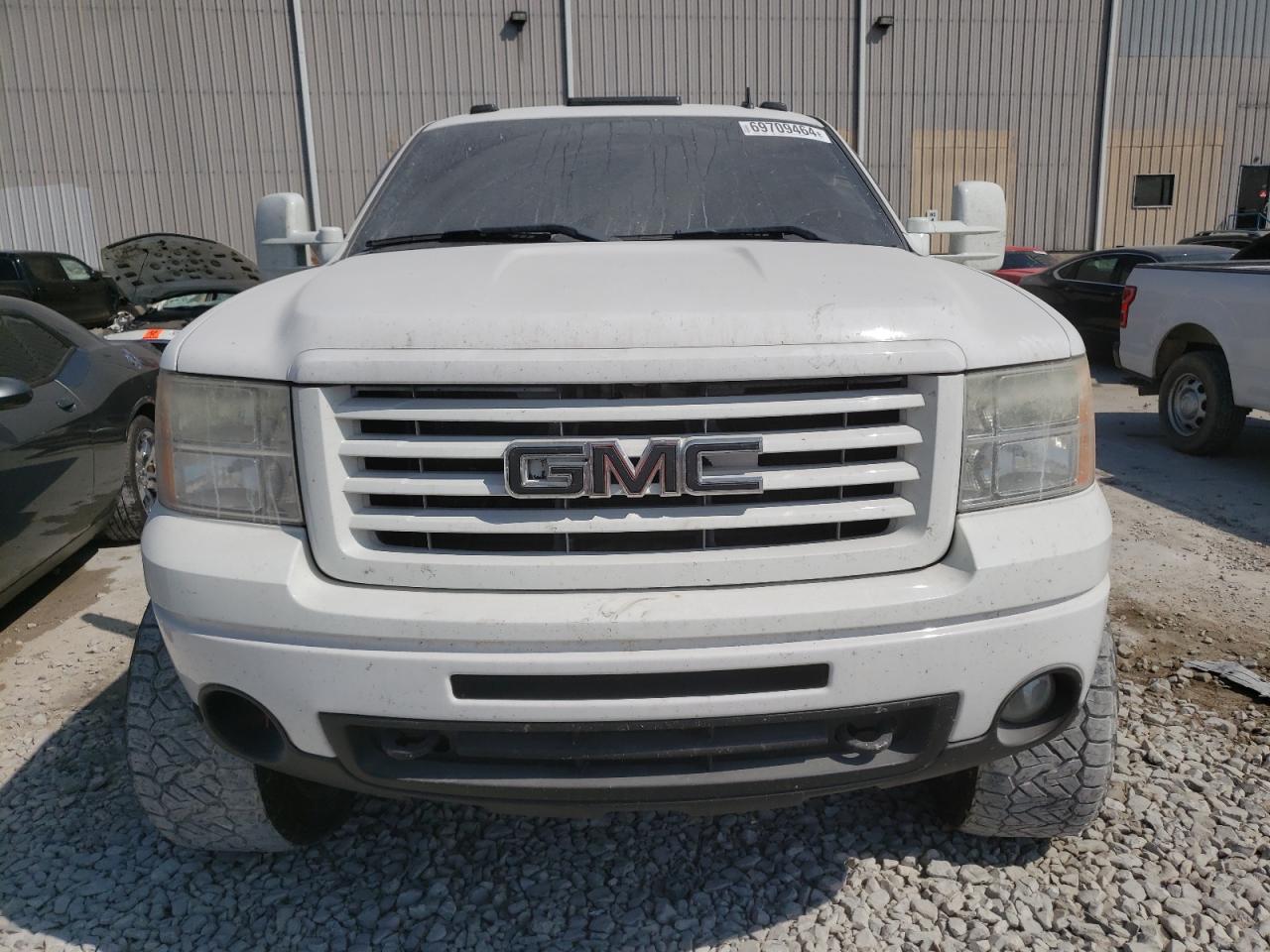 2012 GMC Sierra - Image 5