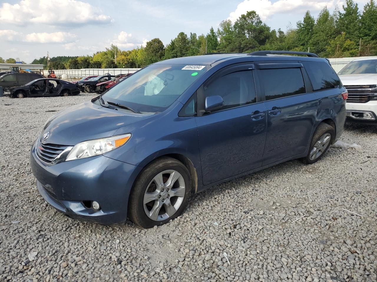 5TDKK3DC9FS619050 2015 TOYOTA SIENNA - Image 1