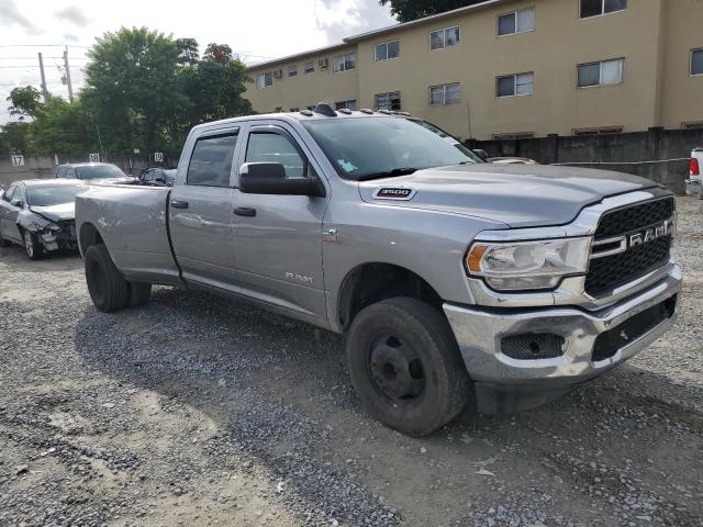  RAM 3500 2022 Srebrny