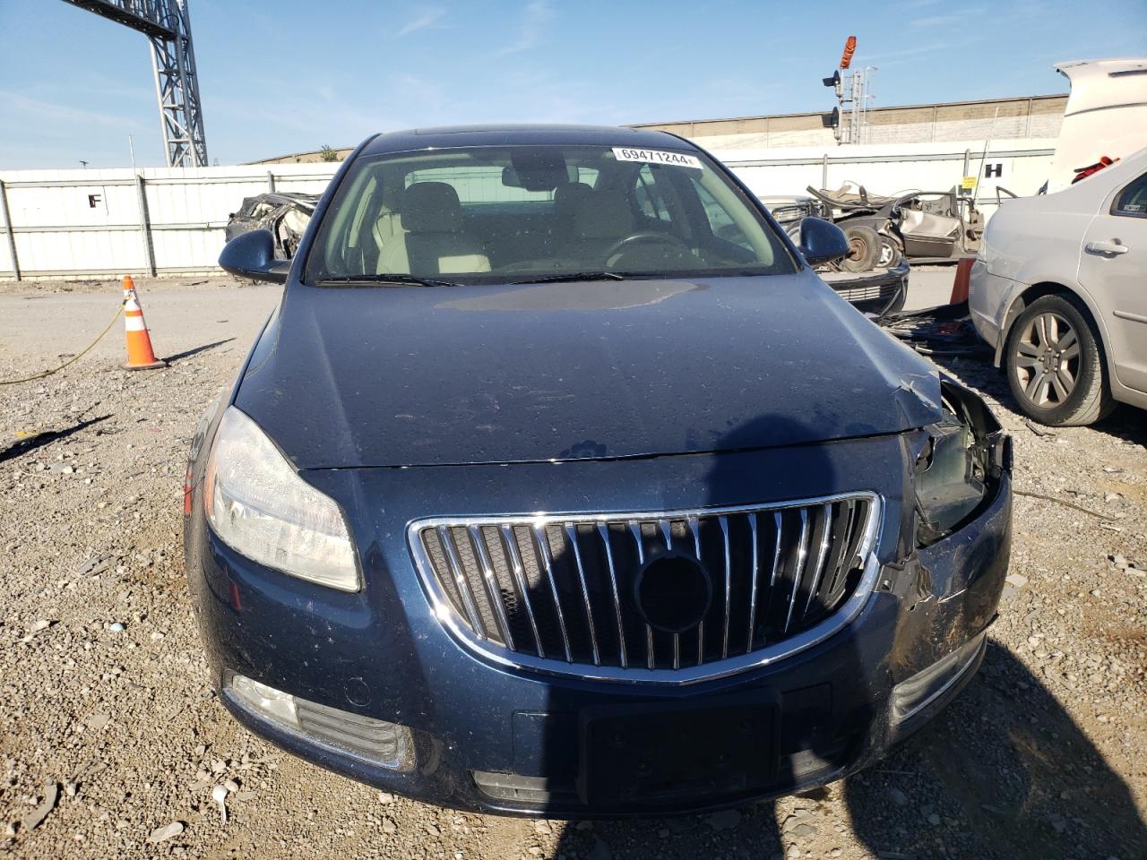 2011 Buick Regal - Image 5