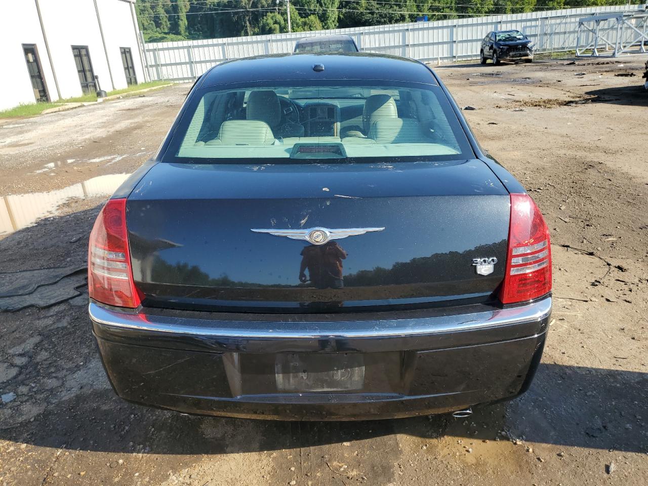 2C3KA63H57H825665 2007 Chrysler 300C