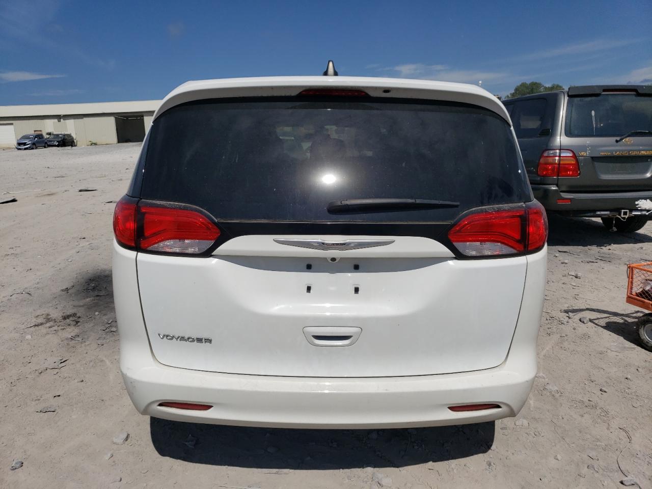 2C4RC1CG9NR127775 2022 Chrysler Voyager Lx