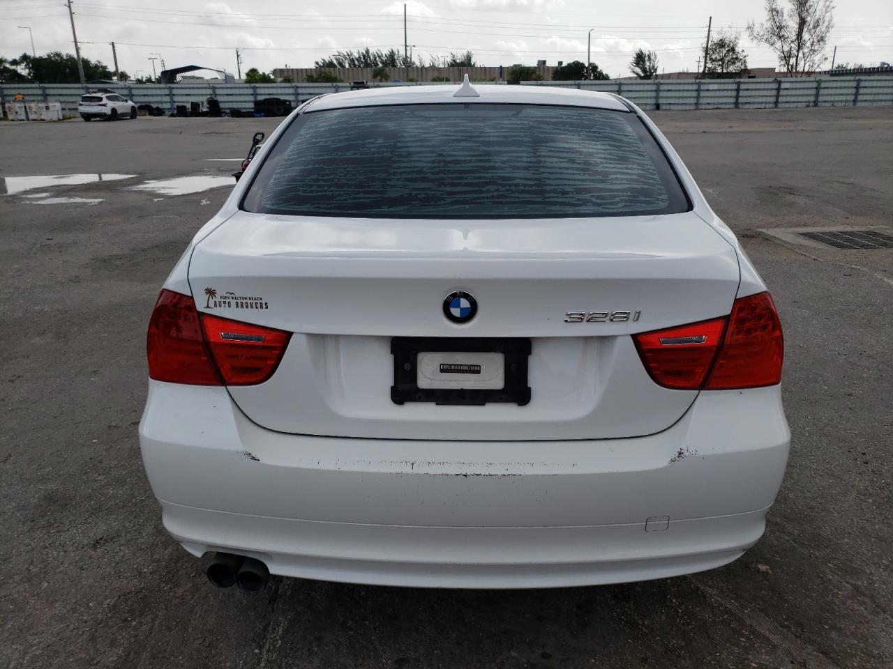 WBAPK535X9A510518 2009 BMW 328 Xi Sulev