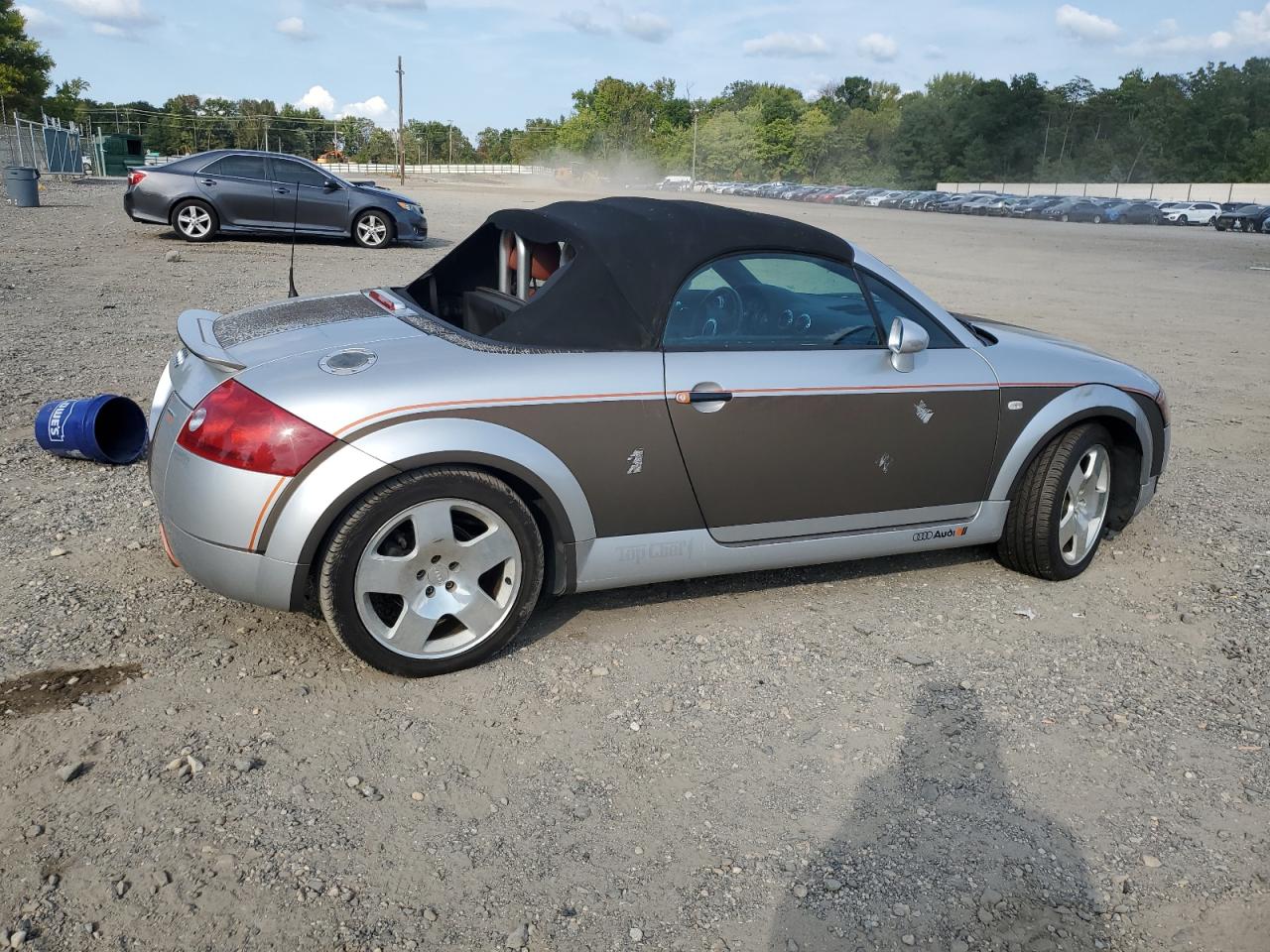 TRUUT28N921010372 2002 Audi Tt Quattro