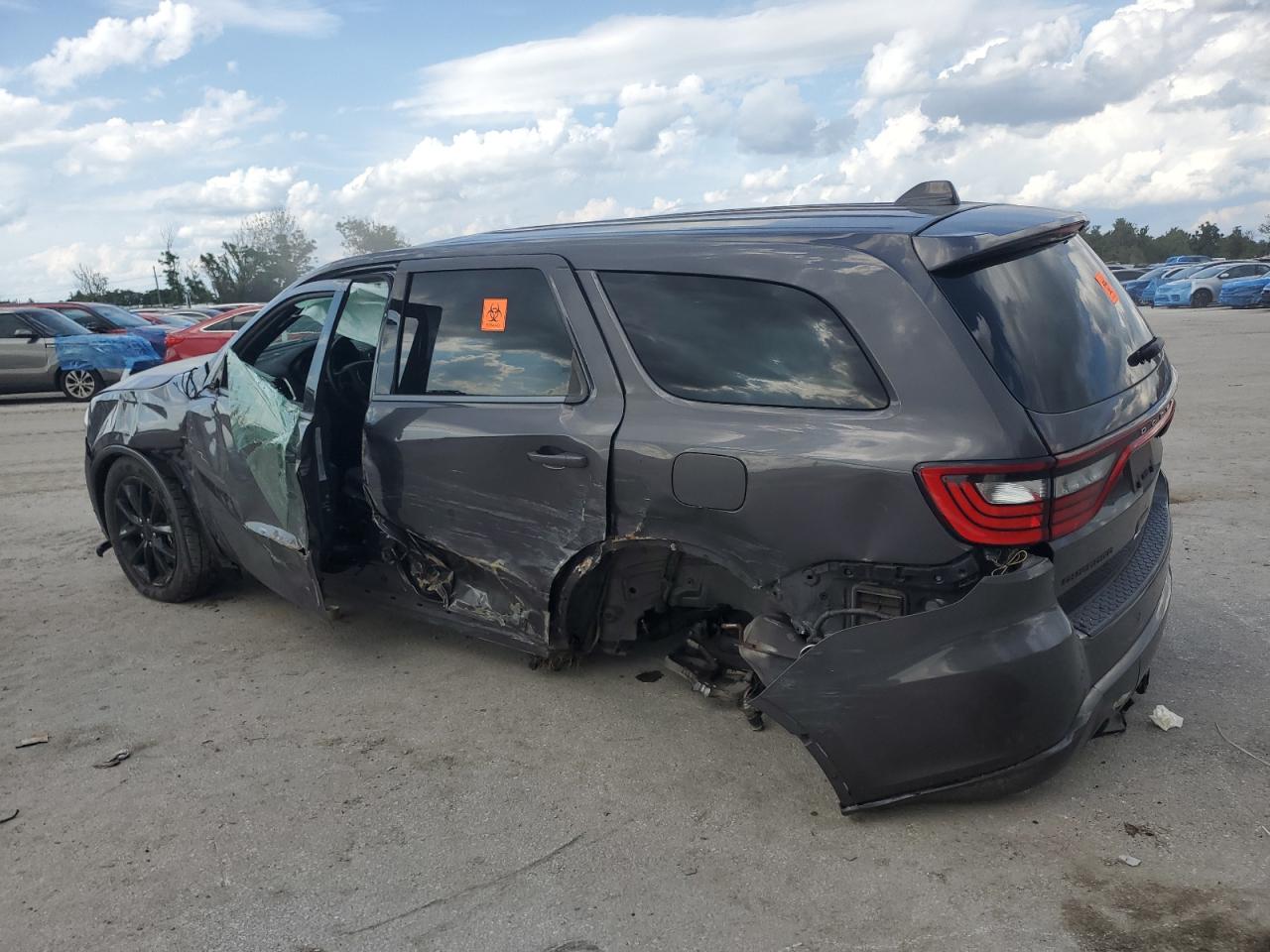 1C4SDHCT5HC906589 2017 DODGE DURANGO - Image 2