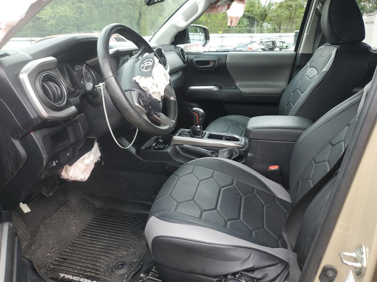 3TMCZ5ANXJM180869 2018 Toyota Tacoma Double Cab