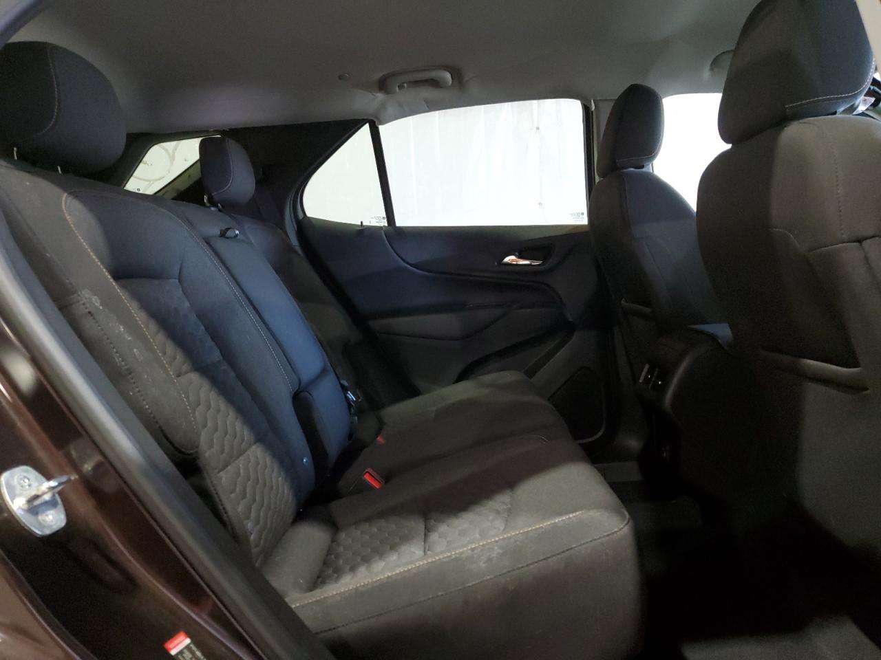 2020 Chevrolet Equinox - Image 11