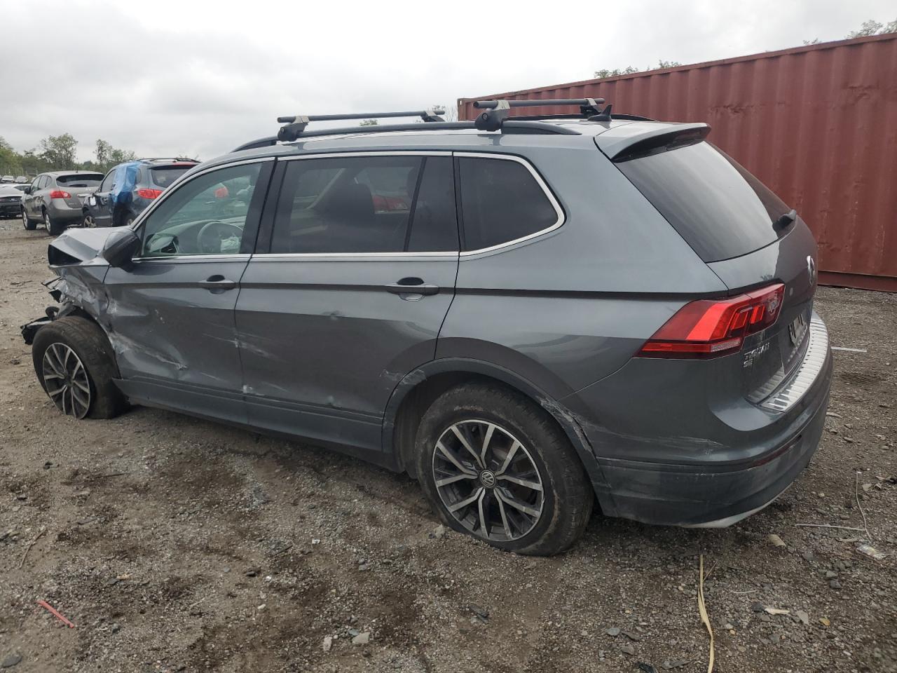 3VV2B7AX7KM005396 2019 VOLKSWAGEN TIGUAN - Image 2