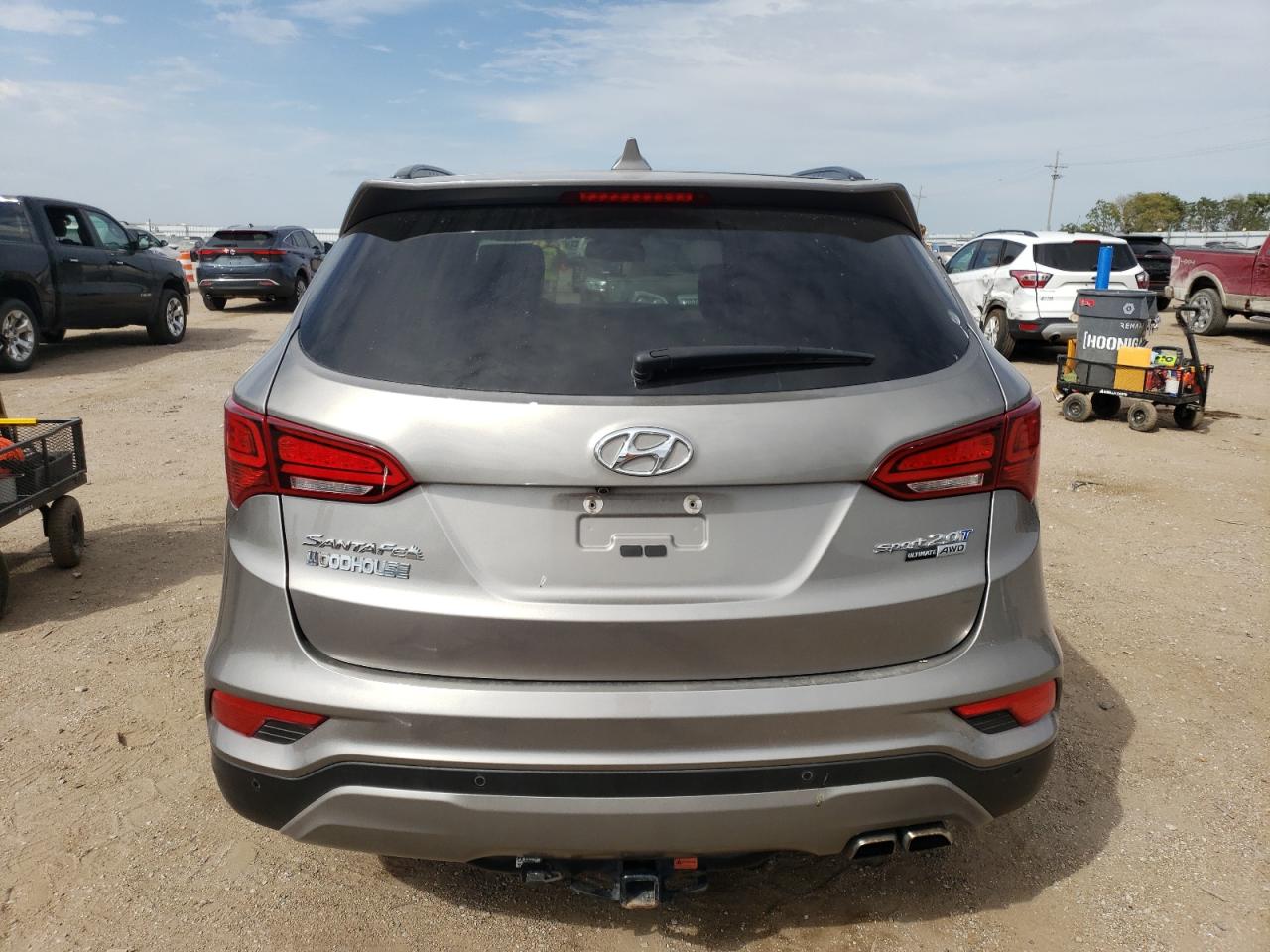 5XYZWDLA8JG504616 2018 Hyundai Santa Fe Sport