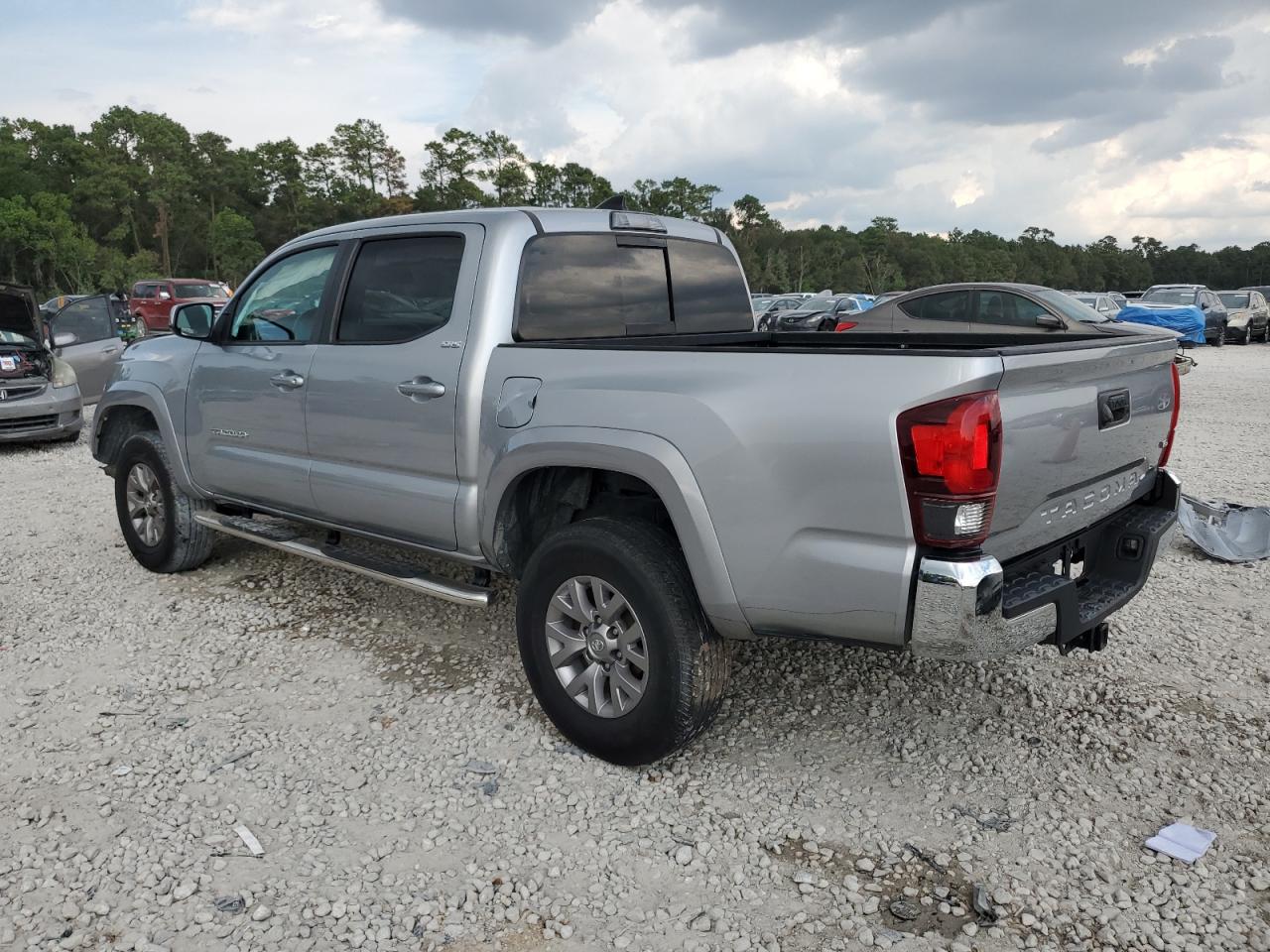2018 Toyota Tacoma - Image 2