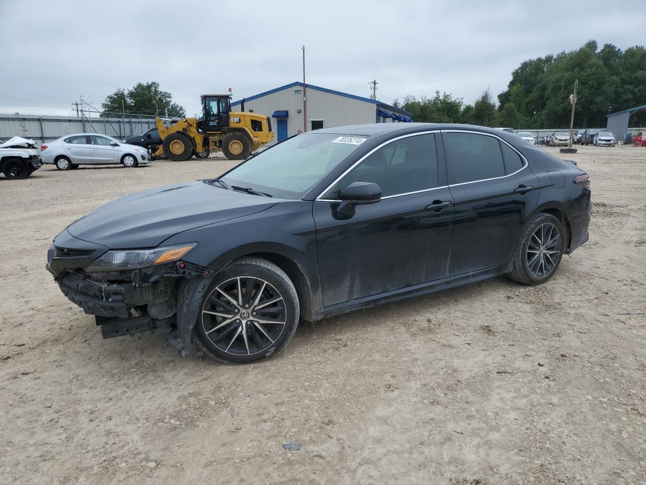 4T1G11AK9MU403809 2021 TOYOTA CAMRY - Image 1