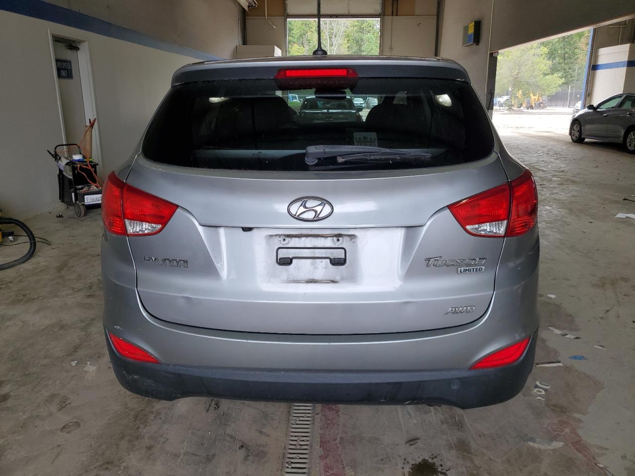 KM8JUCAC0BU226968 2011 Hyundai Tucson Gls